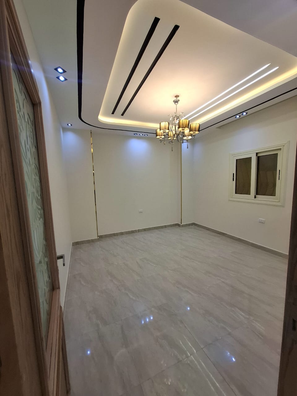 فيلا دوبلكس 350م بحديقة كبيرة للبيع في حدائق الأهرام البوابة الثانية الجديدة (منطقة ح) – تشطيب ألترا سوبر لوكس