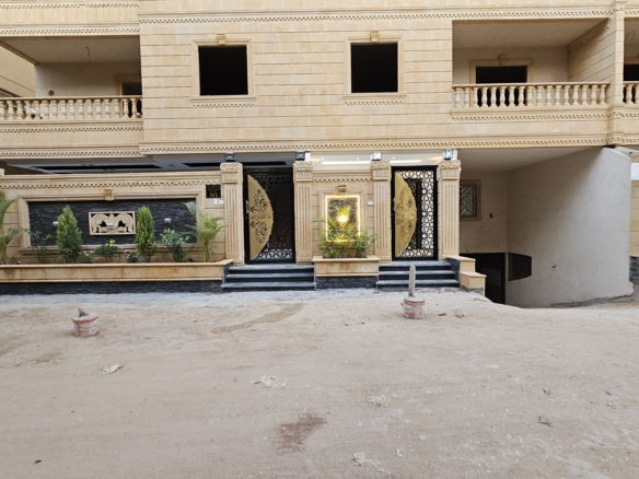 أصغر فيلا في حدائق الأهرام بسعر شقة خلفي – أرضي بجاردن ومدخل خاص بجوار جاردينيا