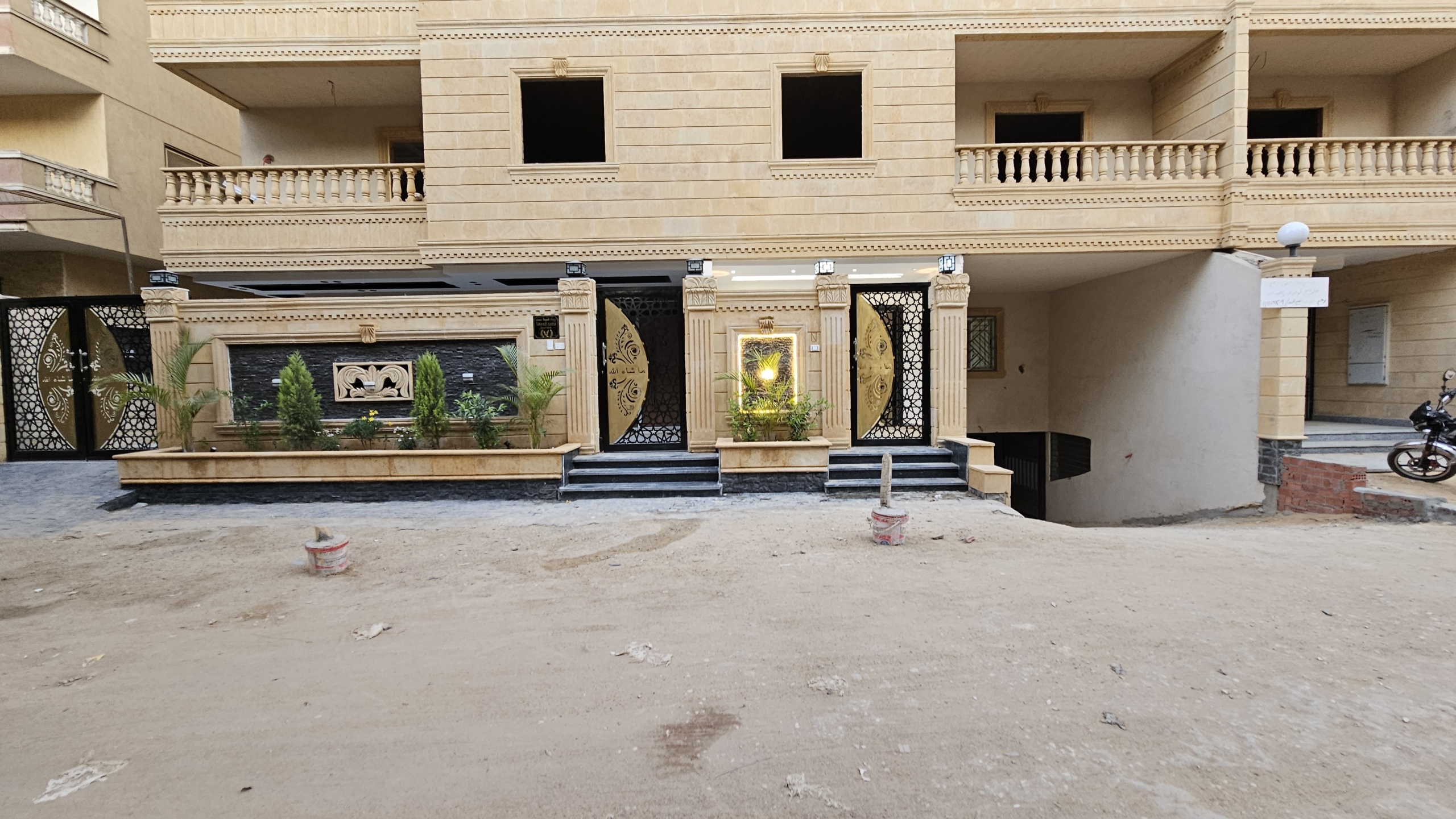 أصغر فيلا في حدائق الأهرام بسعر شقة خلفي – أرضي بجاردن ومدخل خاص بجوار جاردينيا